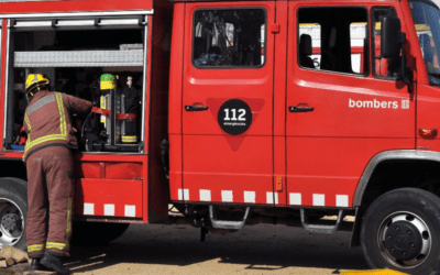 El personal formador de l’escola de bombers pateix una demora de mesos a l’hora de cobrar les classes impartides.